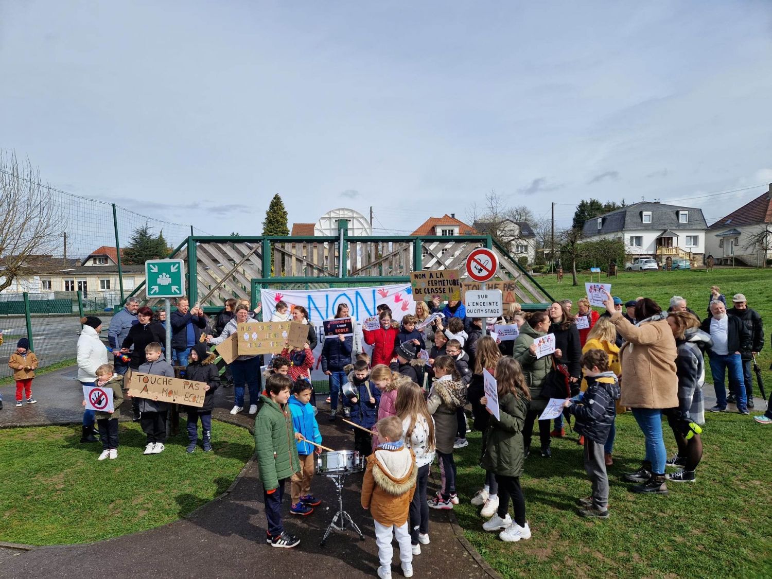 La Carte Scolaire En Moselle Pr Voit Fermetures De Classes Pour