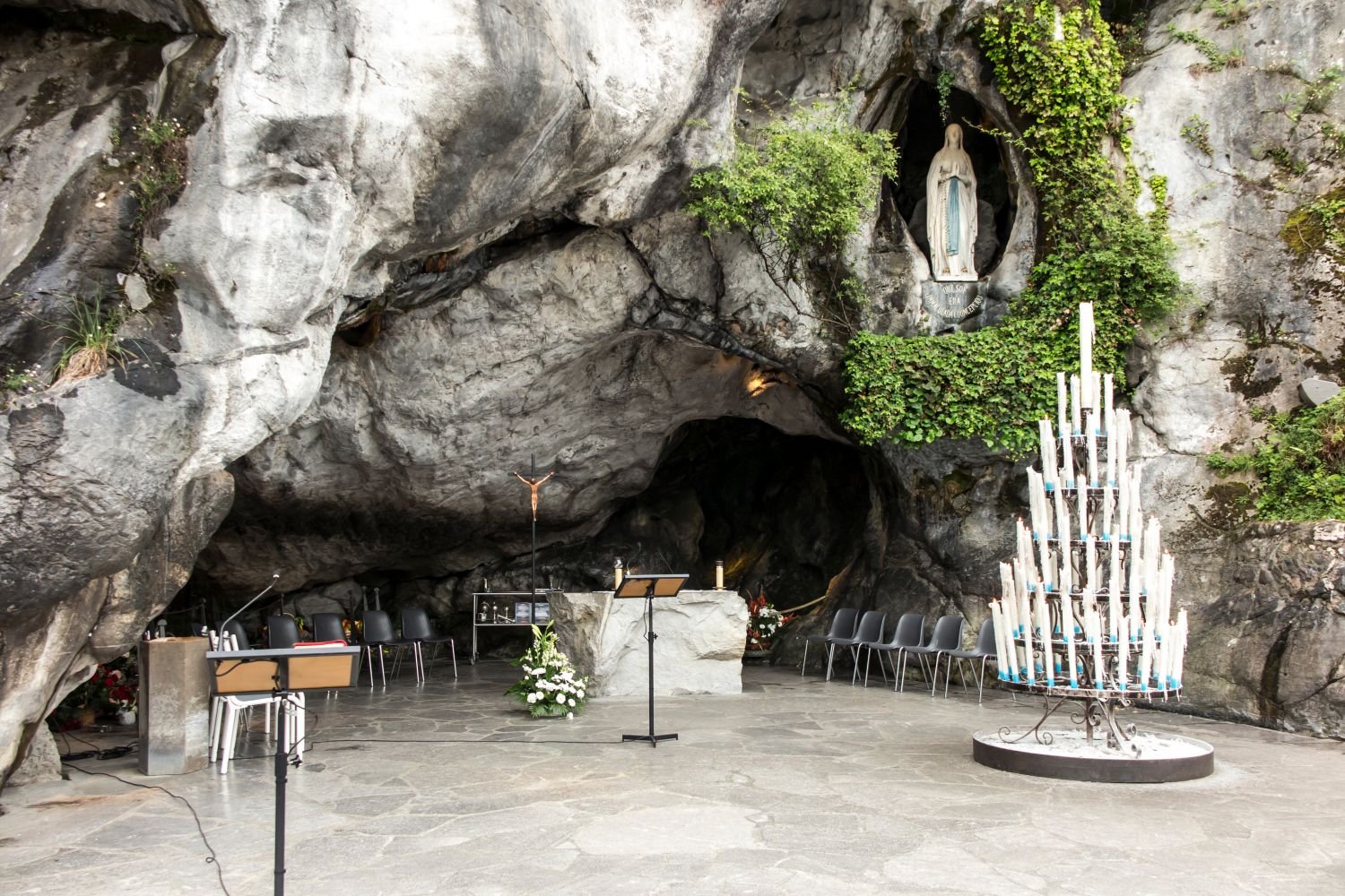 ''Notre région est la meilleure'' : parce qu'on y trouve de nombreuses répliques de la grotte de Lourdes 