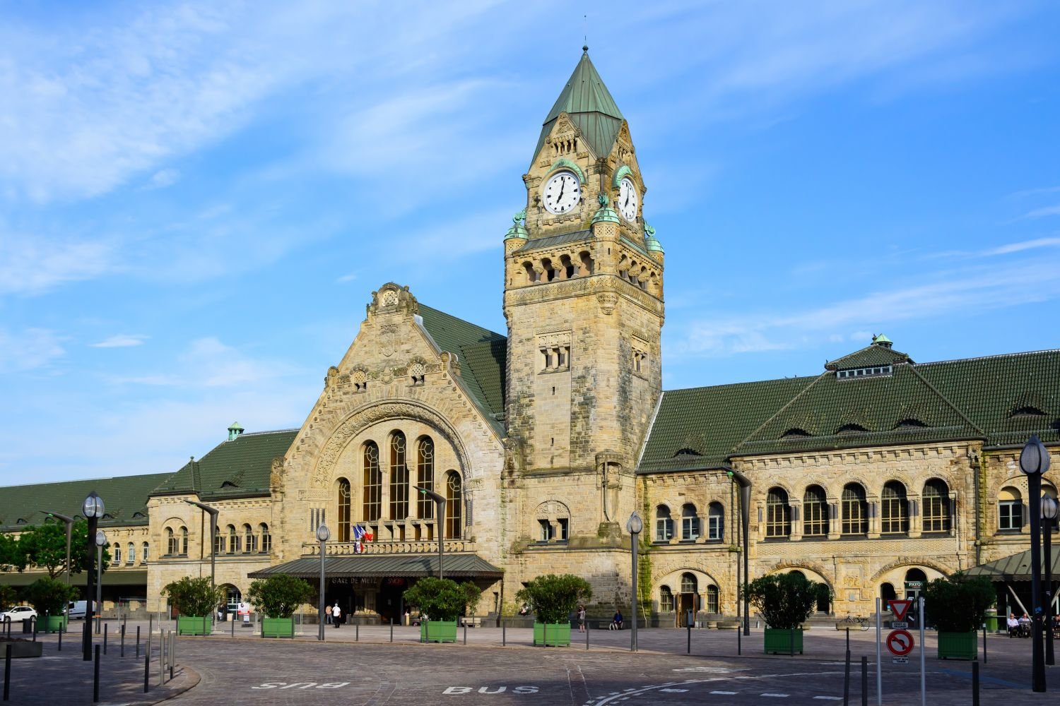 Gare de Metz (ep. 5) : le peuple en voyage