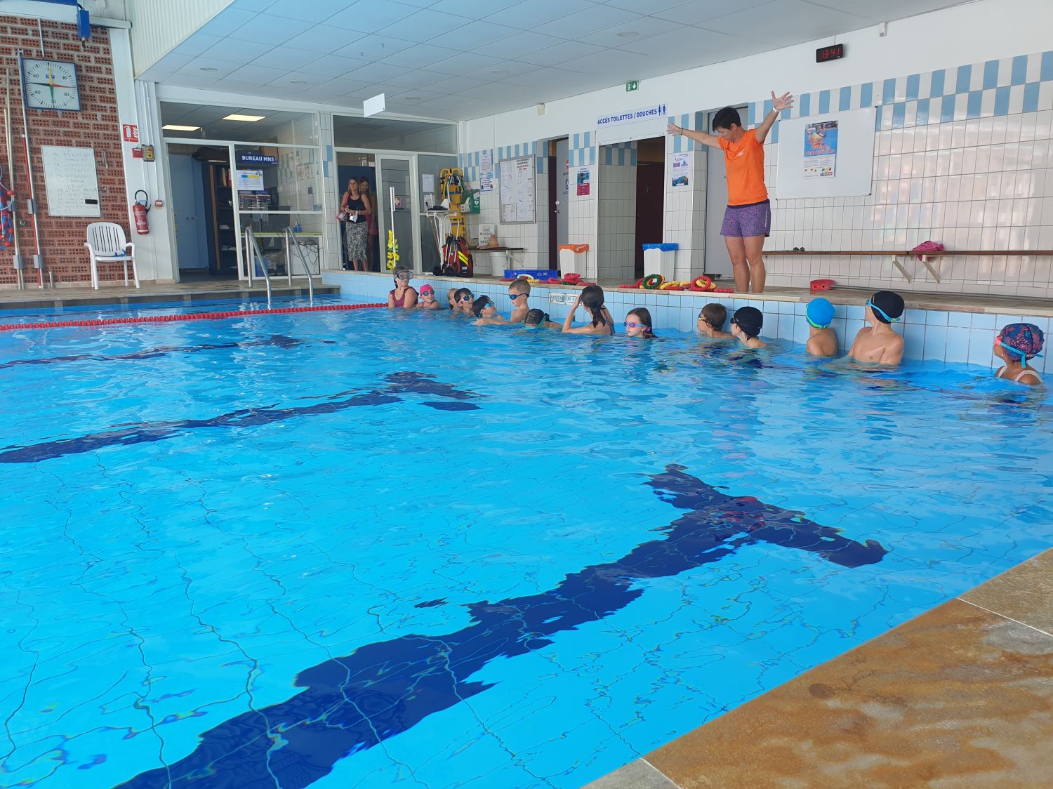 Des séances de natation gratuites pour apprendre à nager
