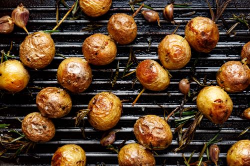 Brochettes de pommes de terre grenailles
